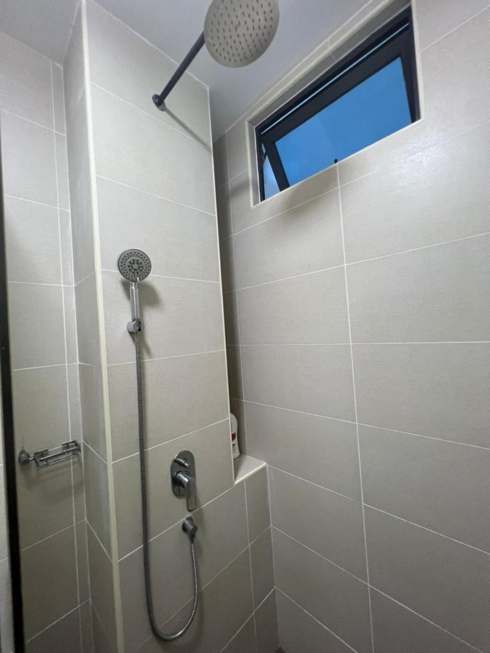 Barget And Lovely House At Atlantis Apartment