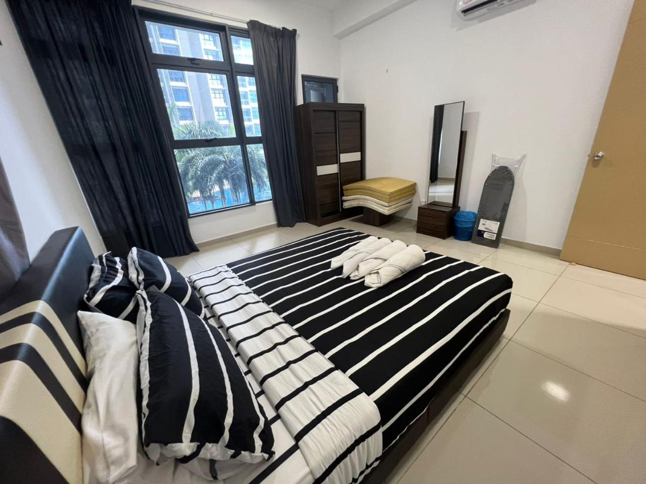 Barget And Lovely House At Atlantis Apartment Malacca